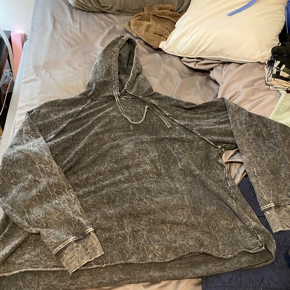 torrid Tops - Torrid cropped hoodie